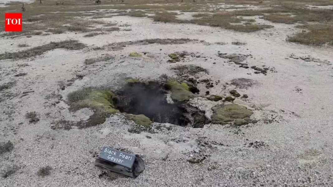 In 1925, a hydrothermal explosion reshaped Yellowstone’s Biscuit Basin; 101 years later, USGS reconstructed from 1926 letters how a misplaced ‘Black Pearl’ sign shifted the story 1,000 feet from the real geyser In 1925, a hydrothermal explosion reshaped Yellowstone’s Biscuit Basin; 101 years later, USGS reconstructed from 1926 letters how a misplaced ‘Black Pearl’ sign shifted the story 1,000 feet from the real geyser