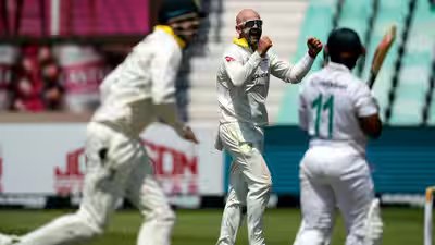 Australia Vs South Africa: Australia tighten grip on Day 3 as Nathan Lyon removes Temba Bavuma in dramatic final moments | Cricket News Australia Vs South Africa: Australia tighten grip on Day 3 as Nathan Lyon removes Temba Bavuma in dramatic final moments | Cricket News