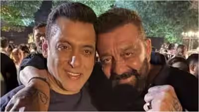 Salman Khan may reunite with Sanjay Dutt in ‘Khalnayak Returns’; Subhash Ghai reportedly developing kind-hearted cop’s role- Report | Hindi Movie News Salman Khan may reunite with Sanjay Dutt in ‘Khalnayak Returns’; Subhash Ghai reportedly developing kind-hearted cop’s role- Report | Hindi Movie News