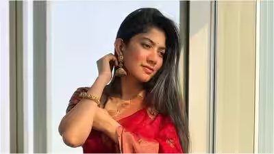 Sai Pallavi’s ‘Ravana is not all bad’ comment at ‘Ramayana’ premiere divides netizens – watch viral video | Hindi Movie News Sai Pallavi’s ‘Ravana is not all bad’ comment at ‘Ramayana’ premiere divides netizens – watch viral video | Hindi Movie News