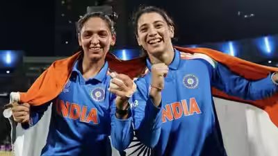 Smriti Mandhana loses no. 1 spot to Laura Wolvaardt; Harmanpreet Kaur and Deepti Sharma gain in ICC rankings | Cricket News Smriti Mandhana loses no. 1 spot to Laura Wolvaardt; Harmanpreet Kaur and Deepti Sharma gain in ICC rankings | Cricket News