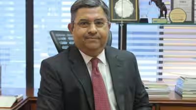 HDFC Bank deputy MD Kaizad Bharucha announces decision to quit ahead of Anup Bagchi’s takeover as CEO HDFC Bank deputy MD Kaizad Bharucha announces decision to quit ahead of Anup Bagchi’s takeover as CEO