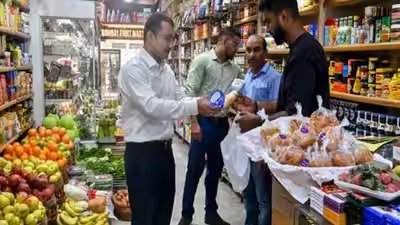 As inflation bites, shoppers count every penny As inflation bites, shoppers count every penny