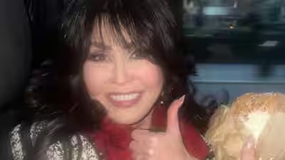 Born 67 years ago on October 13, THIS famed singer and actress became one half of an iconic sibling duo that is remembered years later | Born 67 years ago on October 13, THIS famed singer and actress became one half of an iconic sibling duo that is remembered years later |