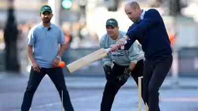 Ajinkya Rahane, Ganguly play tennis-ball cricket with Britain’s Prince WIlliam outside Buckingham Palace | Cricket News Ajinkya Rahane, Ganguly play tennis-ball cricket with Britain’s Prince WIlliam outside Buckingham Palace | Cricket News