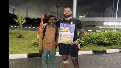 He walked nearly 2,400 km to meet his favourite cricketer, Hardik Pandya: Meet Ravi Kumar Rawat, the fan from Lucknow who turned his dream into reality He walked nearly 2,400 km to meet his favourite cricketer, Hardik Pandya: Meet Ravi Kumar Rawat, the fan from Lucknow who turned his dream into reality
