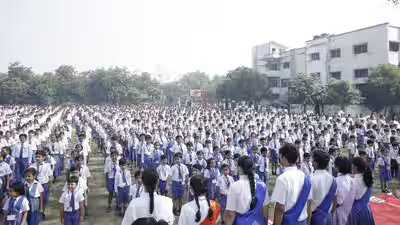 Rohtak school organises a grand mass singing ceremony to mark 150 Years of ‘Vande Mataram’ Rohtak school organises a grand mass singing ceremony to mark 150 Years of ‘Vande Mataram’
