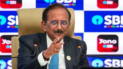 Expect rates to increase by 50bps in Dec: SBI chief Expect rates to increase by 50bps in Dec: SBI chief