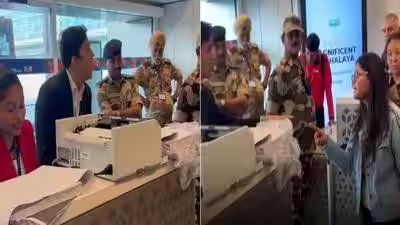 ‘SpiceJet sasta hai, isliye aaye ho aap’: Passengers chant ‘Shame on SpiceJet’ in viral Delhi airport video | ‘SpiceJet sasta hai, isliye aaye ho aap’: Passengers chant ‘Shame on SpiceJet’ in viral Delhi airport video |