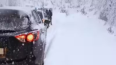 Adi Kailash and Om Parvat turn into a winter wonderland; heavy snowfall leaves hundreds of tourists stranded at 14,500 feet Adi Kailash and Om Parvat turn into a winter wonderland; heavy snowfall leaves hundreds of tourists stranded at 14,500 feet