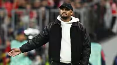 Bayern Munich coach collapses after training session, taken to hospital | Football News Bayern Munich coach collapses after training session, taken to hospital | Football News